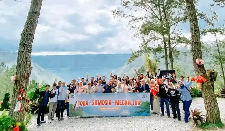 Paket Wisata Medan Danau Toba 3D2N