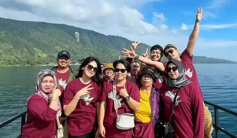 Paket Wisata Medan Danau Toba Samosir 4D3N