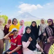 Paket Tour Medan Berastagi Taman Simalem Resort 2 Hari